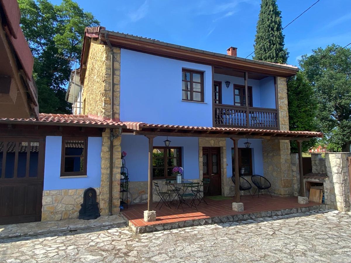 Villa Paraes Nava Esterno foto