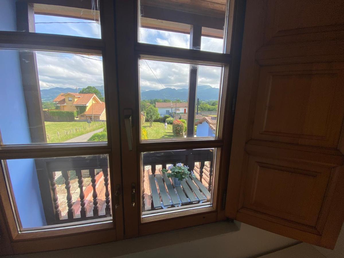 Villa Paraes Nava Esterno foto